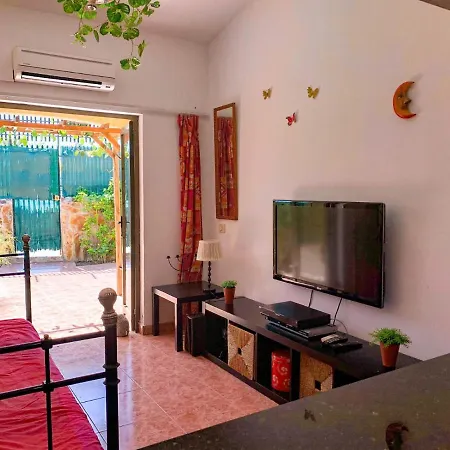 Bungalow Con Flamboyan En Maspalomas * 普拉亚戴尔雷安格莱斯