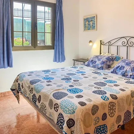 Bungalow Con Flamboyan En Maspalomas