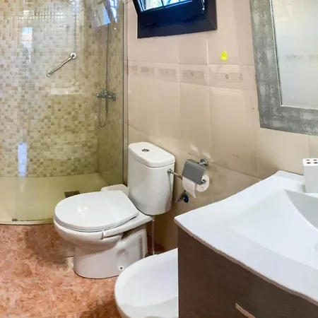 Будинок відпочинку Bungalow Con Flamboyan En Maspalomas